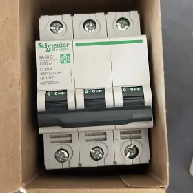 MROS070937-M9F22320 INDUSTRIAL MRO Schneider Electric