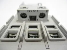 MROS08003469-100-C30DJ14C INDUSTRIAL MRO Allen Bradley Unmp #3