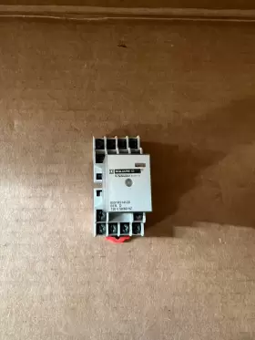 MROS100128233-8501RS41P14V20 INDUSTRIAL MRO Square Nsmp