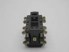 MROS100134632-8501DO44 INDUSTRIAL MRO Square Unmp #3
