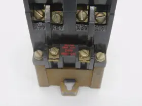 MROS100135966-700-PL600A1 INDUSTRIAL MRO Allen Bradley Unmp #3
