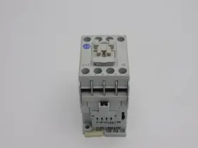 MROS100138821-100-C12 INDUSTRIAL MRO Allen Bradley Unmp #2
