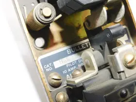 MROS10098849-700-BXL220 INDUSTRIAL MRO Allen Bradley Unmp #3