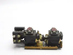 MROS10098849-700-BXL220 INDUSTRIAL MRO Allen Bradley Unmp