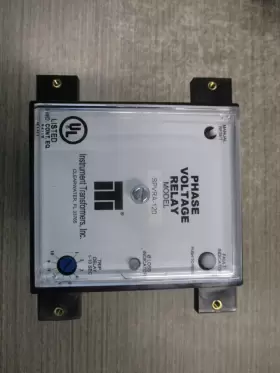 SPVRA-120 INSTRUMENT TRANSFORMERS Phase Voltage Relay