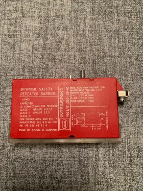 9001-51-280-110-00 INTRINSPAK Stahl Intrinsic Safety Repeater