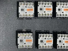 DIL-22E KLOCKNER-MOLLER Control Relay Contacts Coil #3