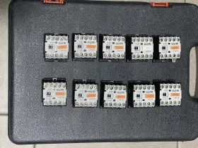DIL-22E KLOCKNER-MOLLER Control Relay Contacts Coil