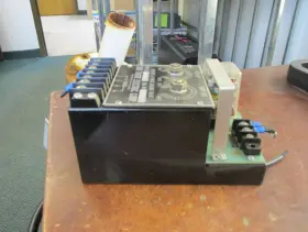06311 LAKE SHORE ELECTRIC Voltage Phase Failure Relay
