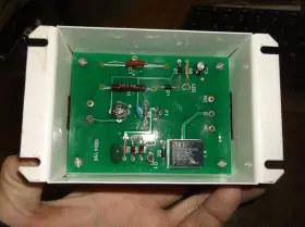 70LSEFV9926413 LAKE SHORE ELECTRIC Frequency Voltage Relay #2