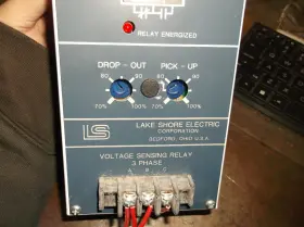 70LSEUV9926220 LAKE SHORE ELECTRIC Voltage Sensing Relay Vac #2
