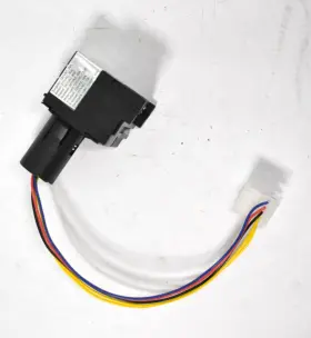 HDR-11 LEGRAND Relay Device Pole Circuit