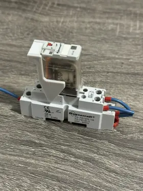 70-781D5-1A MAGNECRAFT Relay