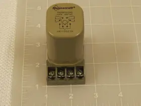 750XBXH-24D MAGNECRAFT Relay Socket