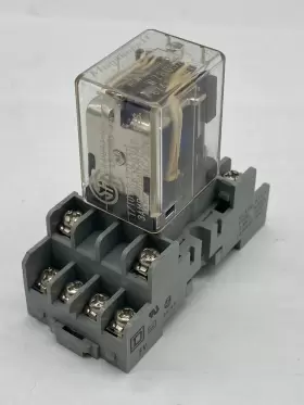 LR41893-8M MAGNECRAFT Relay Square Socket