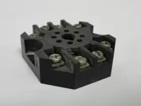 5B586 Relay Socket