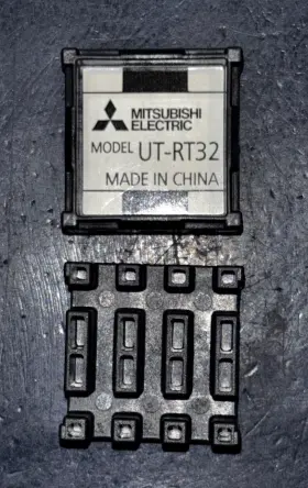UT-RT32 MITSUBISHI ELECTRIC Intermediate Connection Contactor