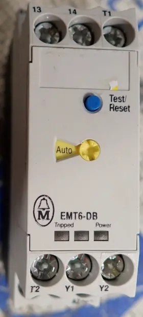EMT6-DB MOELLER Power Relay Ac Auto Manual