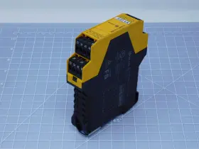 ESR5-NE-51-24VAC-DC MOELLER Emergency Relay