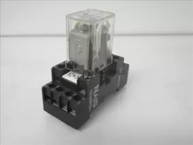 HC4-H-DC24V NAIS Relay Base