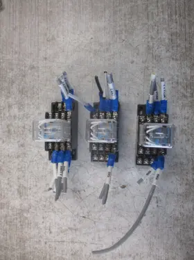 HC4D-H-DC24V NAIS Relay Coil Base