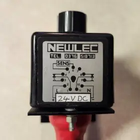 PRT24D NEWLEC Temperature Control Relay Dev Pin Plug Base #3