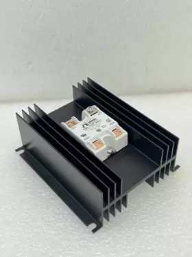 SSRL240DC50 OMEGA Solid Relay Base Heatsync Great #2