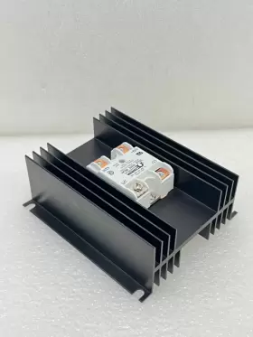 SSRL240DC50 OMEGA Solid Relay Base Heatsync Great #3