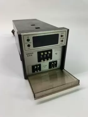 E5K-95CA OMRON Temperature Controller #2