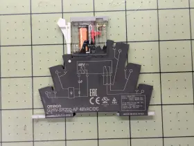 G2RV-SR700-AP OMRON Relay Din Rail Mount Holder