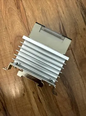 G3PE-525B-3N OMRON Solid Relay Connector Control #3