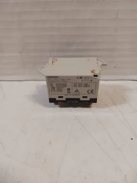 G7L-1A-TUBJ-CB-AC100 OMRON Enclosed Power Relay Top Flange