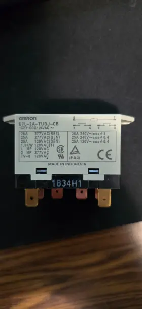 G7L-2A-TUBJ-CB-AC24 OMRON Enclosed Power Relay Top Flange