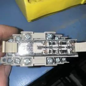 G7SA-4A2B OMRON Relay Base #2