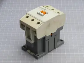 J7L-50 OMRON Control Relay