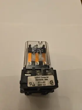 MJN3CF-AC120 OMRON Enclosed Power Relay Vac Connector