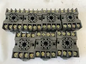MK3P5-S-120V OMRON Socket Relay Finder Pin Round