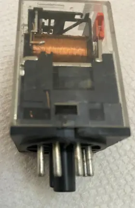 MKS2PN OMRON Relay Vac #3