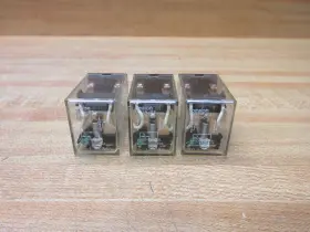 MY2N-D2-24V OMRON Relay Vdc Pack