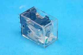 MY2ZNDC24 OMRON Relay Coil Plug