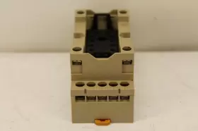 P7S-14F OMRON Relay Base #2
