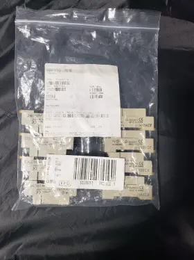 PYF-08A-N OMRON Relay Base Sockets