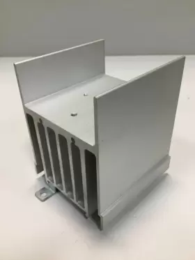 Y92B-N100 OMRON Standard Relay Heat Sink #3