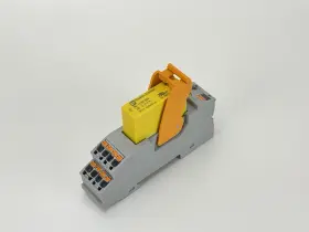 1157954 PHOENIX CONTACT Safety Relay Base