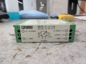2781770 PHOENIX CONTACT Isolated Signal Converter Mcr
