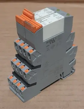 2961545 PHOENIX CONTACT Relays Socket Base