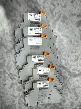 NO.2961105 PHOENIX CONTACT Relay Socket
