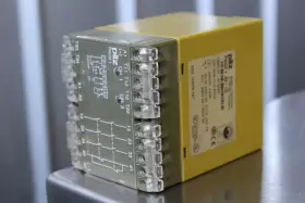 475695 PILZ Emergency Safety Relay Din