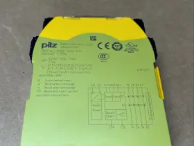 751104 PILZ Pnoz Relay #2