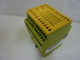 PZE924VDC8N-O1N-C PILZ Safety Relay